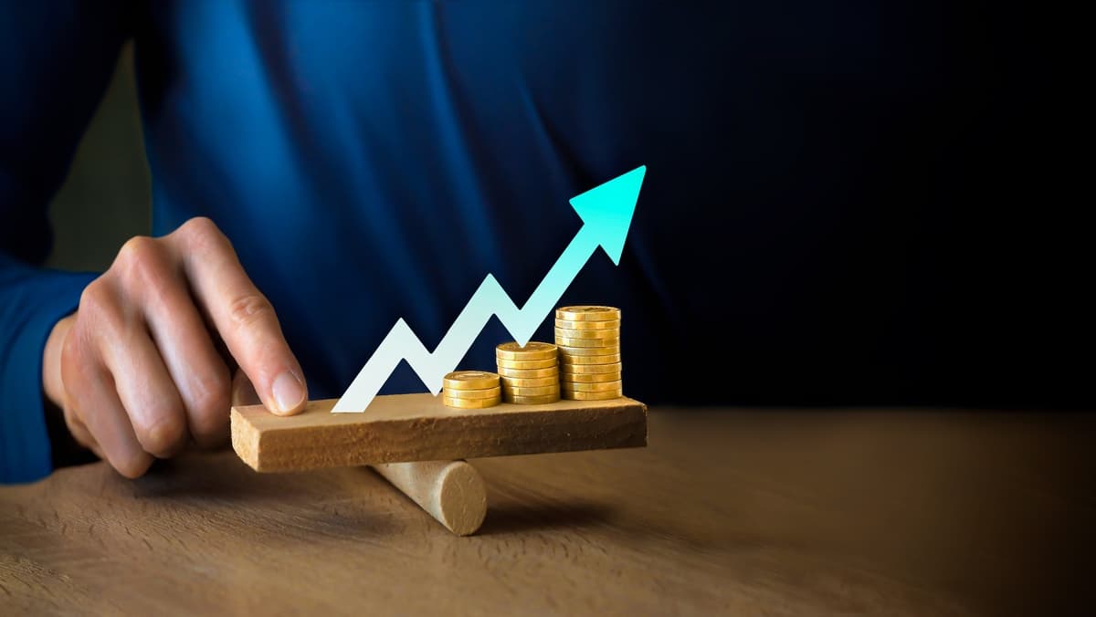 What Is Leverage in Trading? Pros, Cons, and Risks Explained